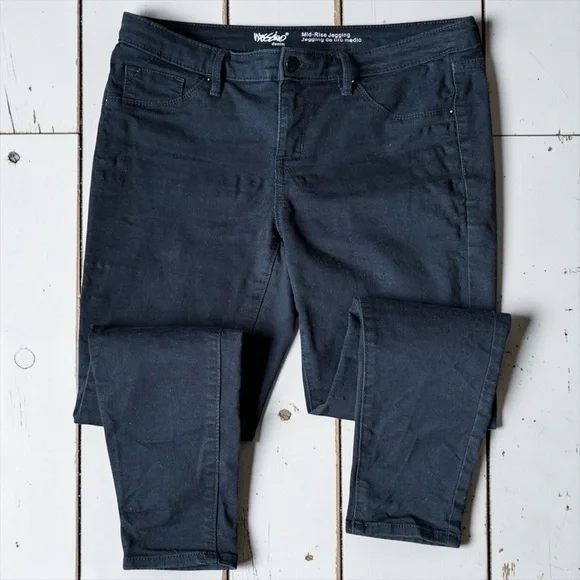 Mossimo Mid Rise Black Jegging Jeans Women Size 10 Short Super Stretch Skinny - Picture 10 of 10